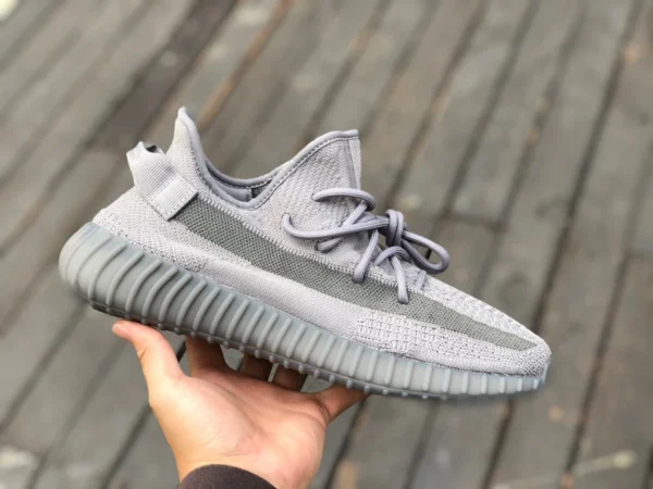 350v2 グレー アディダス Yeezy 350 V2 スペース グレー IF3219