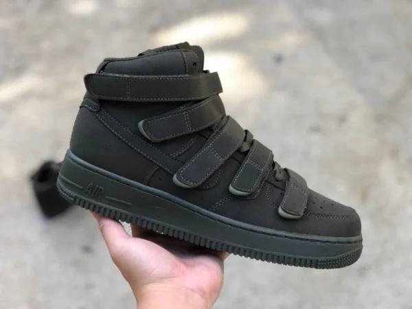 AF1 エア フォース 1 ビリー x ナイキ エア フォース 1 AF1 エア フォース 1 ビリー 共同ブランド スニーカー DM7926-300