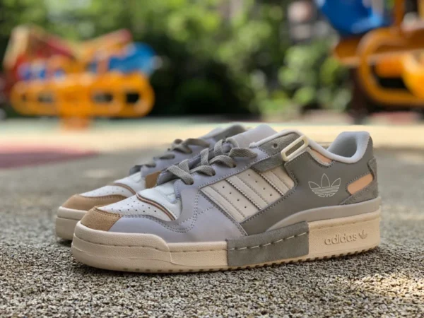 アディダス スニーカー グレー ブルー ブラウン ステッチAdidas アディダス クローバー FORUM EXHIBIT LOW メンズ レディース スニーカー GX4547 GX4548