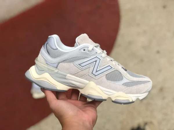 NB9060 オフホワイト ピュアオリジナル NewBalance NB9060 オフホワイト レトロダッド カジュアル ランニングシューズ U9060LNY