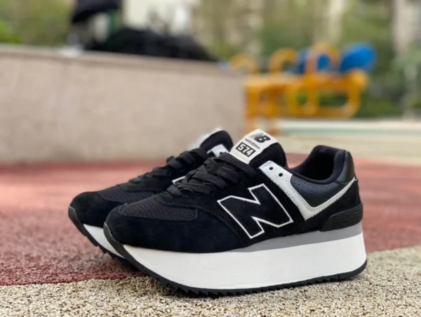 NB574 厚底 白黒 NEW BALANCE レディース レトロ厚底高めカジュアルダッドシューズ WL574ZAB