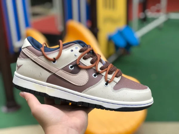 ダンク オフホワイト ブラウン ロー Nike Dunk Low ローカット スニーカー オフホワイト ブラウン レースアップ シューズ DH9765-300