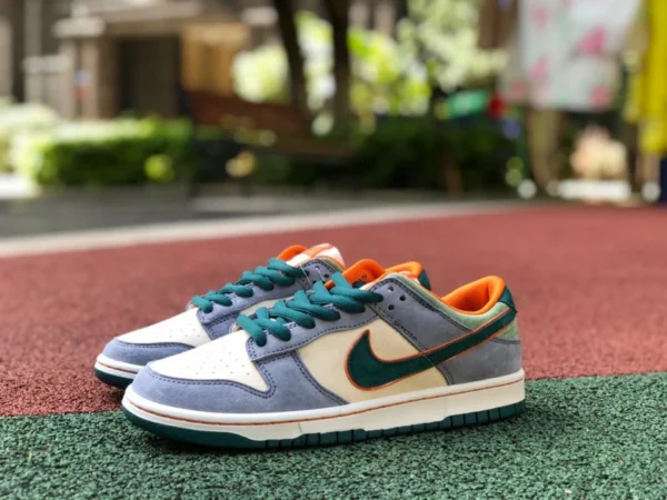 ダンク 大友 ホワイト ブルー グリーン nike Dunk Low 大友克洋 ジョイント カジュアル スニーカー LF0039-017