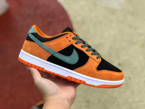 ダンク パンプキン ロー Nike Dunk Low SP ブラックとオレンジのスプライスパンプキン ロートップ スニーカー DA1469-001