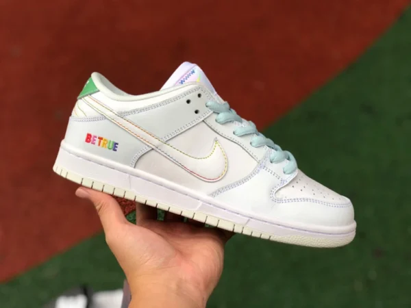 ダンク スクラッチ レインボー グラデーション ロー ナイキ SB Dunk Low ホワイト レインボー グラデーション スクラッチ スクラッチ ロートップ DR4876-100