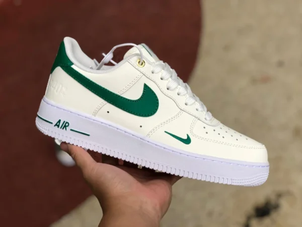 af1 ライスホワイトグリーン ダブルフックロー ナイキ エア フォース AF1 SE 40周年記念 ライスホワイトグリーン ナイキ エア フォース 1 スニーカー DQ7582-101