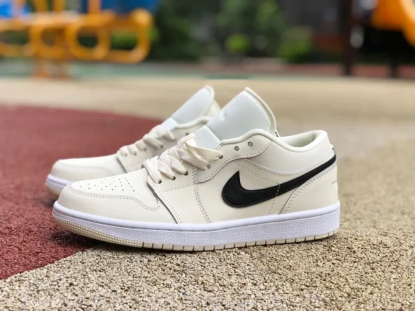 AJ1 ココナッツ ミルク ロー エア ジョーダン 1 AJ1 Coconut Milk ココナッツ ミルク クリーム バスケットボール シューズ DC0774-121