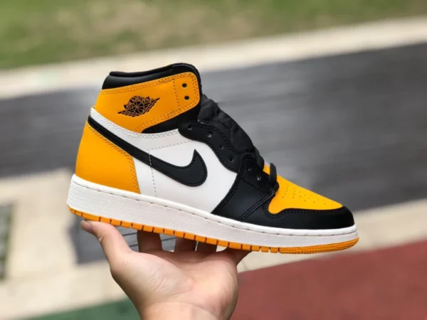 AJ1 ブラック＆イエロー トゥ ピュア オリジナル ウィメンズ エア ジョーダン 1 ハイ OG "Yellow Toe" AJ1 ブラック アンド イエロー トゥ 575441-711