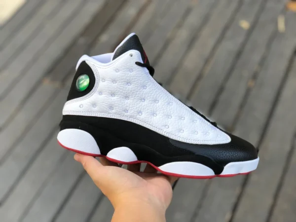 AJ13 パンダ エア ジョーダン 13 AJ13 白黒パンダ 18 年 再刻印 414571-104