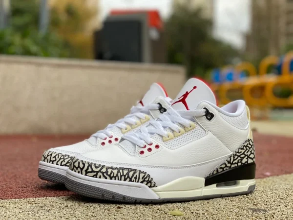 aj3 ホワイト セメント ダメージ加工ファーストレイヤー レザー エア ジョーダン 3 "ホワイト セメント リイマジンド" dn3707-100