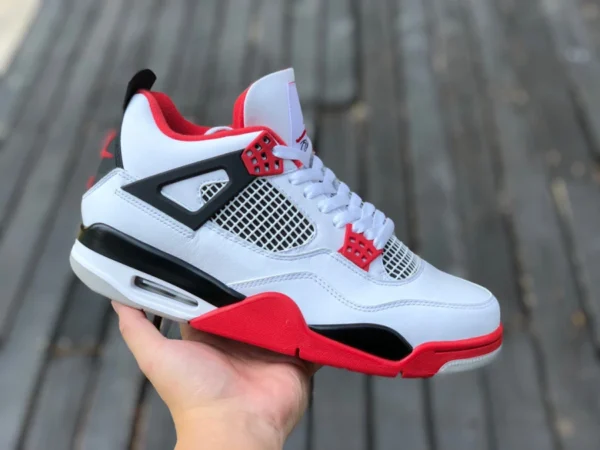 AJ4 フレイムレッド エア ジョーダン 4 AJ4 白黒 赤 フレイムレッド 2020 レプリカ DC7770-160