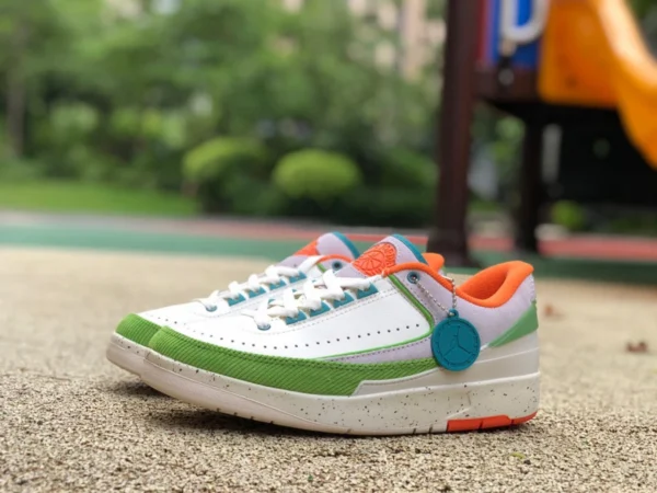 AJ2 ホワイト グリーン オレンジ コーデュロイ ロー Titan x Air Jordan 2 Low WMNS ジョイント コーデュロイ dv6206-183