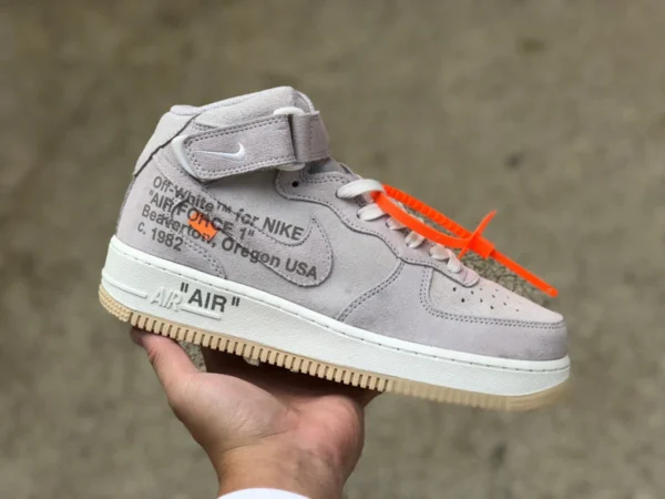 AF1 グレー スエード ミッドトップ オウ NIKE AIR Force 1 × オウ 連名モデル スエード グレー エア フォース 1 CW2255-100