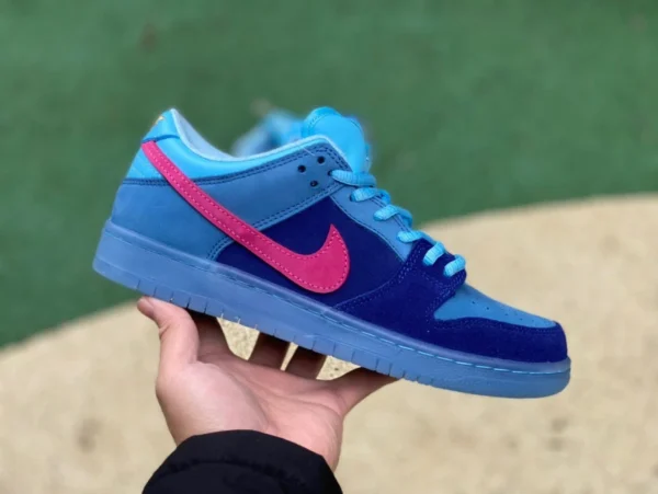 ダンクスマーフ ピュアオリジナル Run The Jewels x Nike SB Dunk Low Smurf DO9404-400