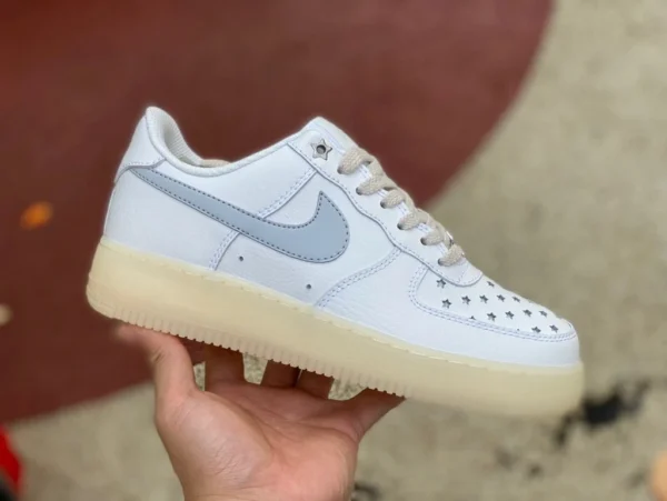 AF1 ホワイト オールドスター 純正 ナイキ エア フォース 1 ロー AF1 エア フォース 1 スター オールド ロートップ スニーカー FD0793-100