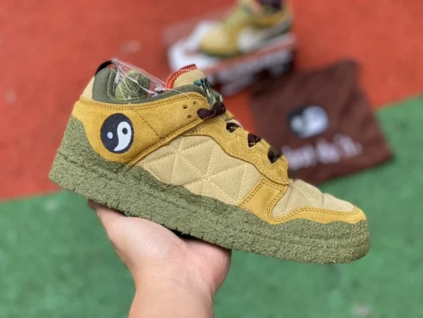 ダンク太極拳 ミリタリーグリーン Cactus Plant Flea Market x Nike Dunk Low Tai Chi ロートップ スニーカー メンズ ミリタリーグリーン DM0430-