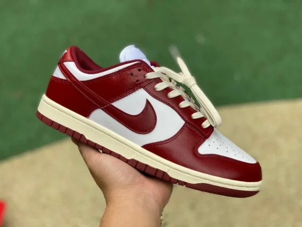 ダンク バーガンディ オールド ピュア オリジナル Nike Dunk Low 赤と白 バーガンディ ロートップ PRM レトロ カジュアル スポーツ スニーカー FJ4555-100