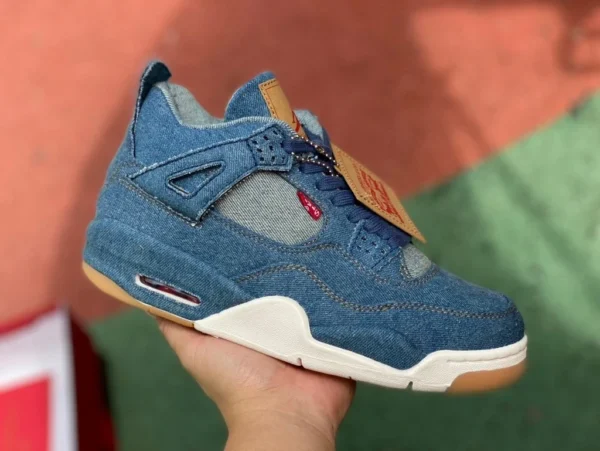 aj4 リーバイス デニム エア ジョーダン 4 × リーバイス デニム 耐摩耗ジョイント Levis AO2571-401