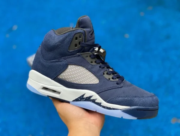 aj5 ミッドナイトブルー AIR JORDAN 5 “MIDNIGHT NAVY” ジョージタウン ミッドナイトブルー FD6812-400