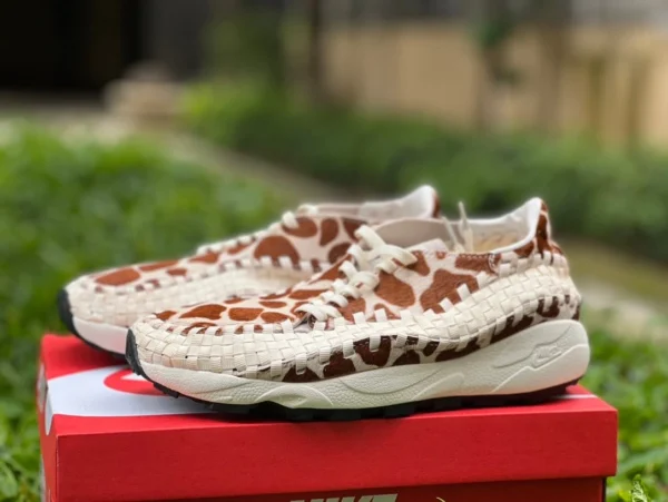 ナイキ キリン ホワイト ブラウン NIKE AIR FOOTSCAPE WOVEN ナイキ キリン ホワイト ブラウン カジュアル スポーツ シューズ FB1959-100